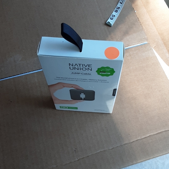 Sold - NEW Native Union Jump Cable Battery Solution - Picture 3 of 5